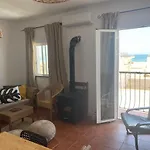 Casa Martin Calle Cadiz, Vivienda Frente Al Mar En La Calle Cadiz En Conil