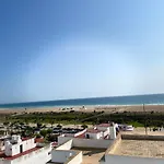 Casa Martin Calle Cadiz, Vivienda Frente Al Mar En La Calle Cadiz En Conil